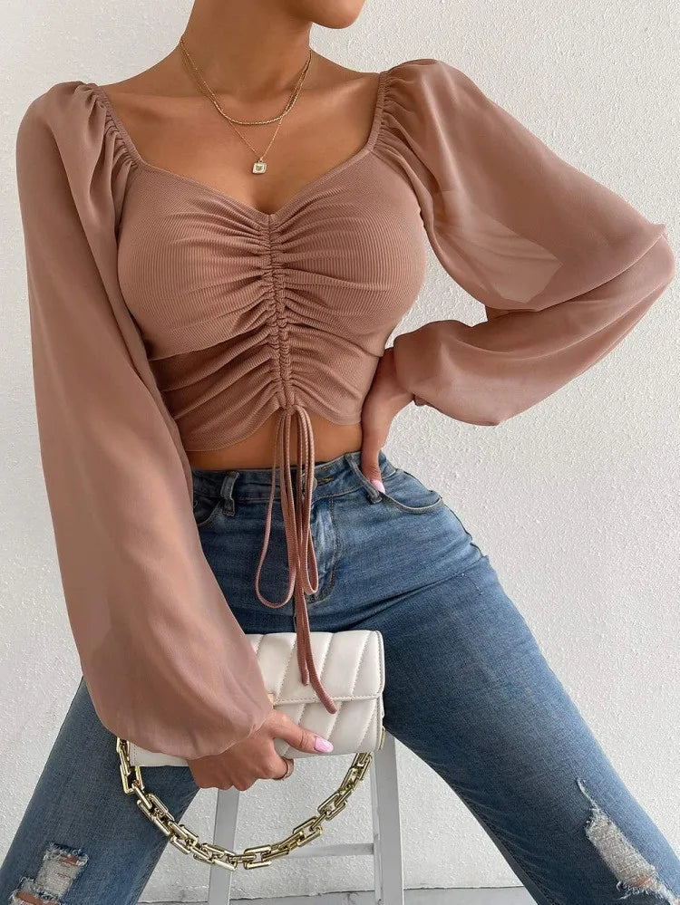Blusa Feminina de Manga Comprida — Decote V e Franzidos