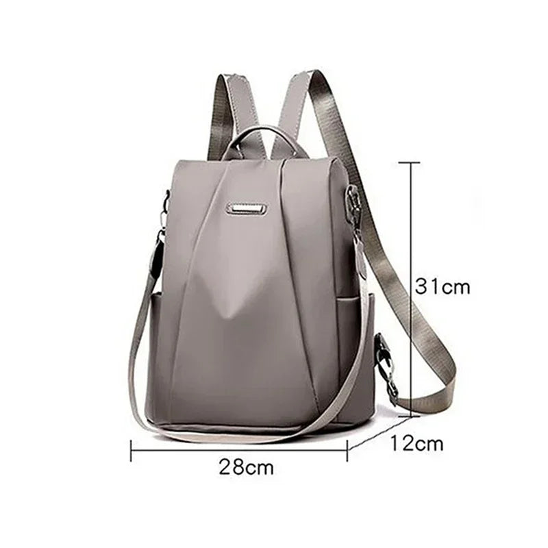 Mochila Feminina em Nylon | Leve, Impermeável e Multifuncional