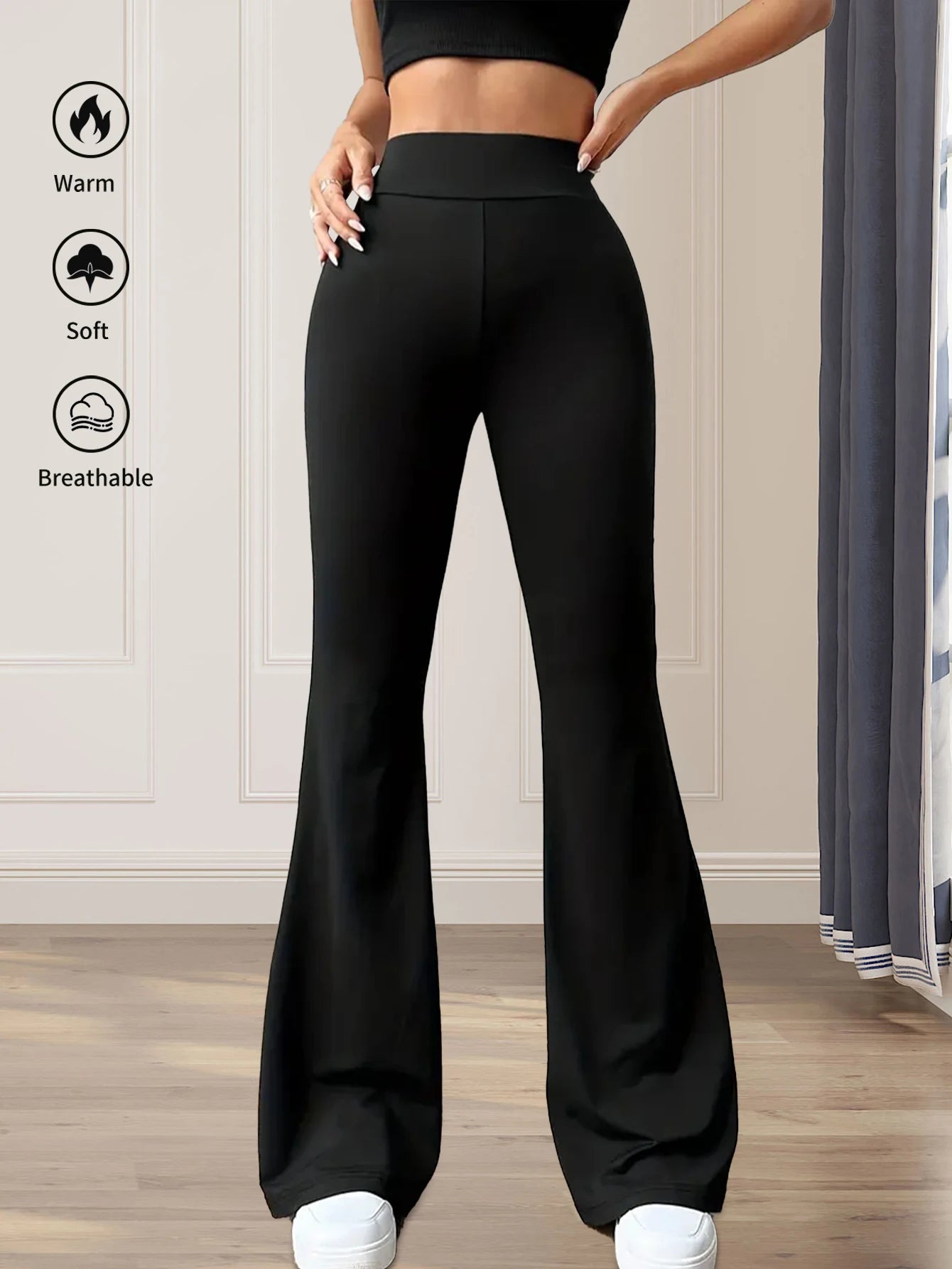 Leggings / Calças Pretas Femininas de Cintura Alta — Corte Flared Slim Fit