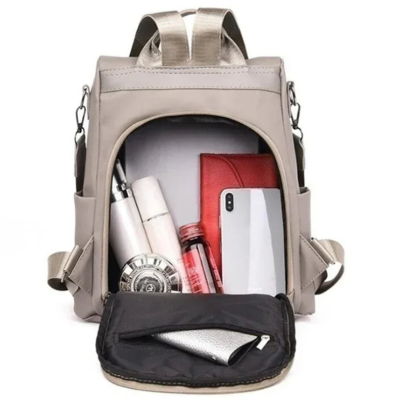 Mochila Feminina em Nylon | Leve, Impermeável e Multifuncional