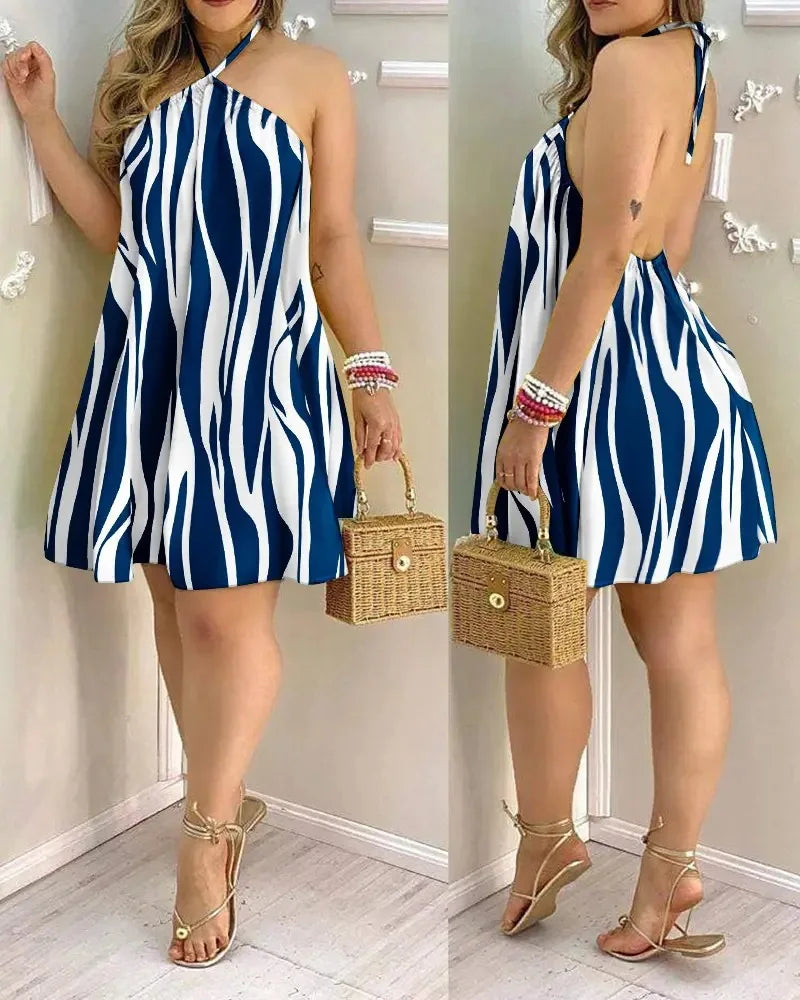 Vestido Halter com Estampado Floral e Costas Abertas | Estilo Boho