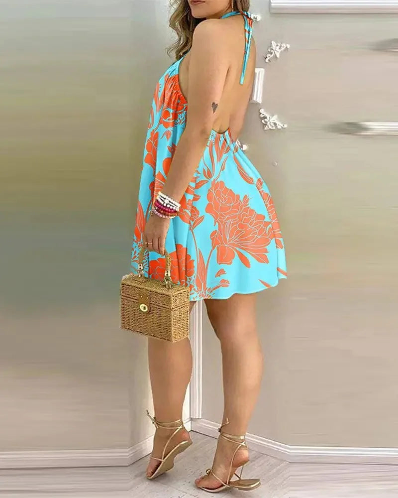 Vestido Halter com Estampado Floral e Costas Abertas | Estilo Boho