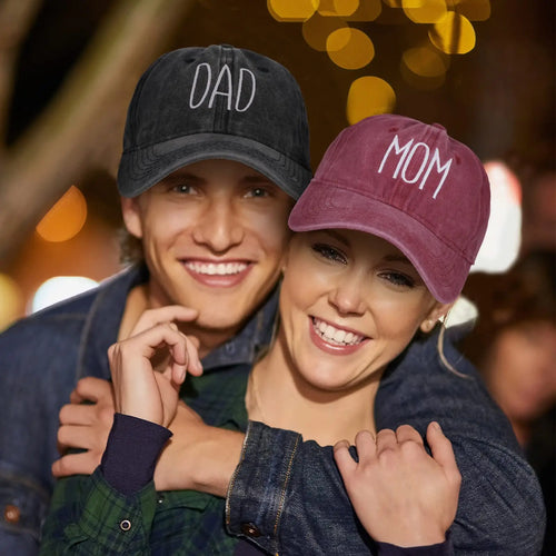 Boné Mom and Dad
